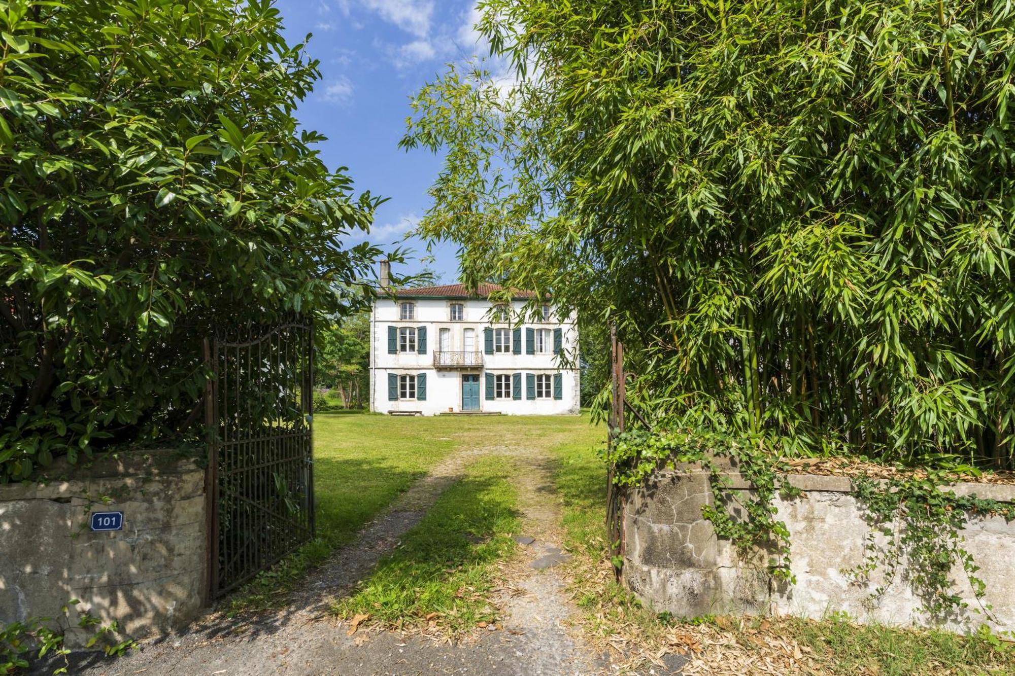 Maison Etxeparea Ustaritz Extérieur photo